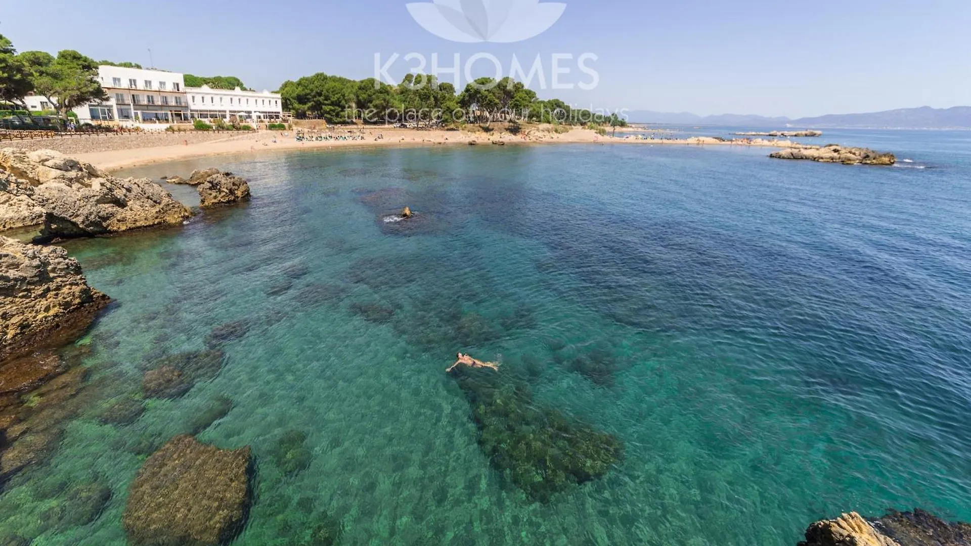 Elegant Villa For 8 People L' Escala